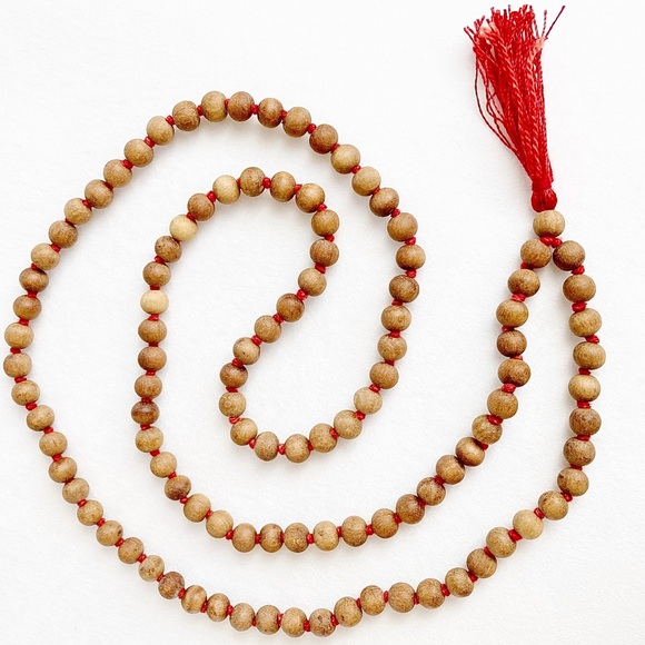 SANDALWOOD 108 Bead Mala - Japa Mantra Meditation - Picture 2 of 5